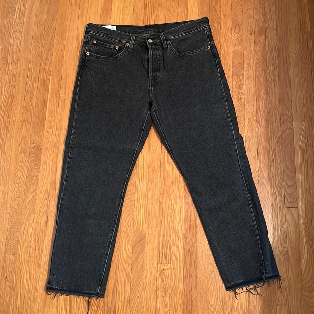 Levi’s Black 501 T Button Fly 30W x 26l frayed hem